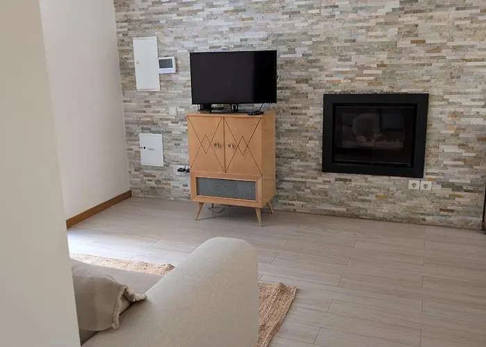 Oliveira House Casa de Férias